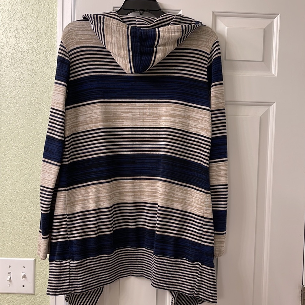 # Pankhurst cardigan. - Picture 6 of 11